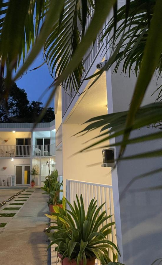 Nautilus By La Jamaca Hotels-Downtown La Parguera Lajas Ngoại thất bức ảnh