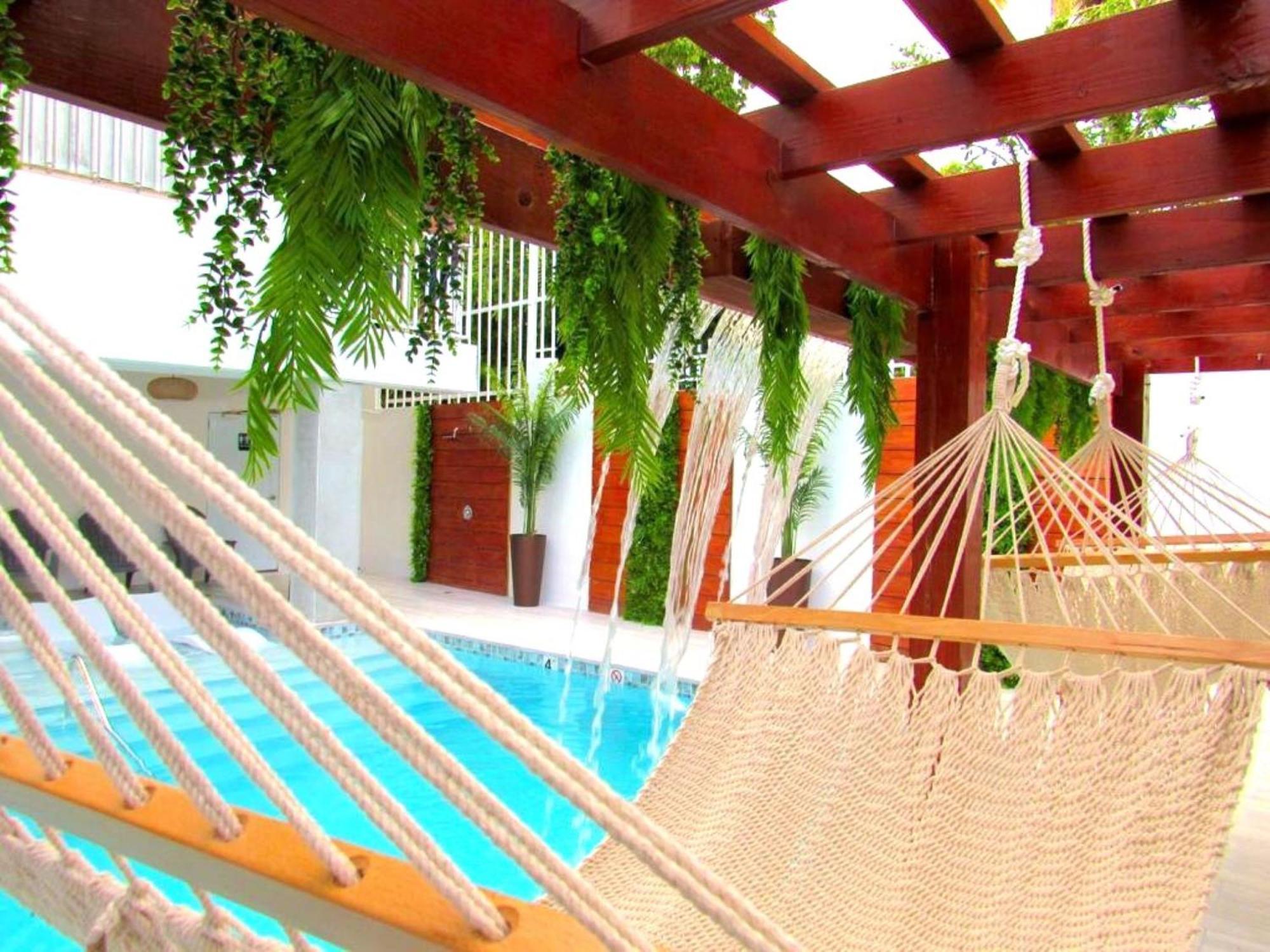 Nautilus By La Jamaca Hotels-Downtown La Parguera Lajas Ngoại thất bức ảnh