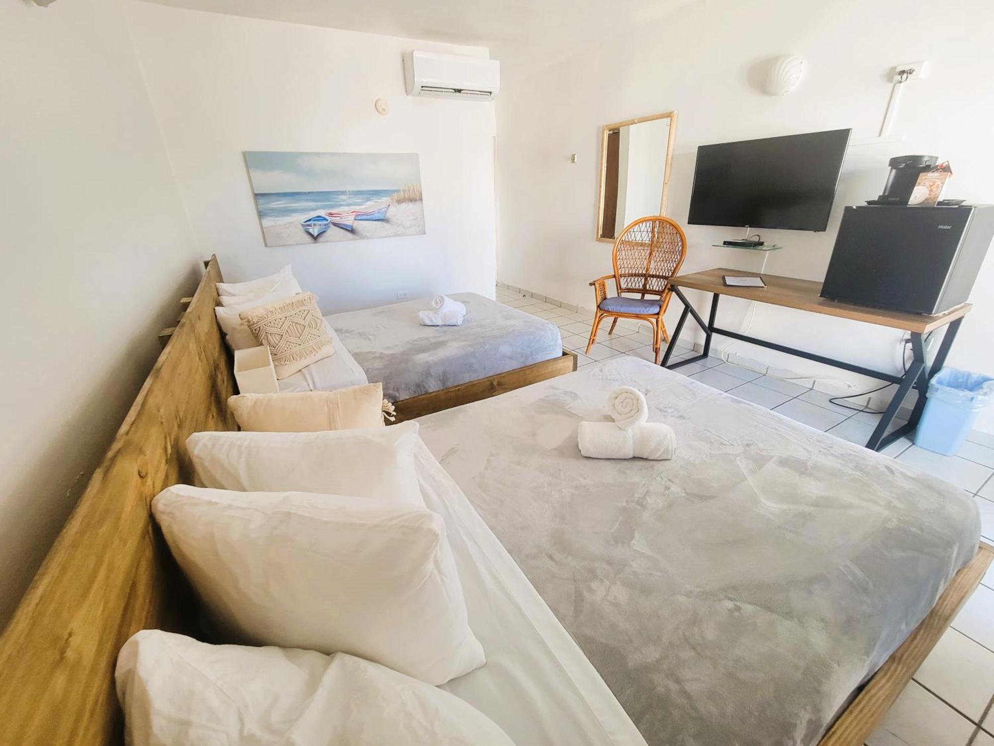 Nautilus By La Jamaca Hotels-Downtown La Parguera Lajas Ngoại thất bức ảnh