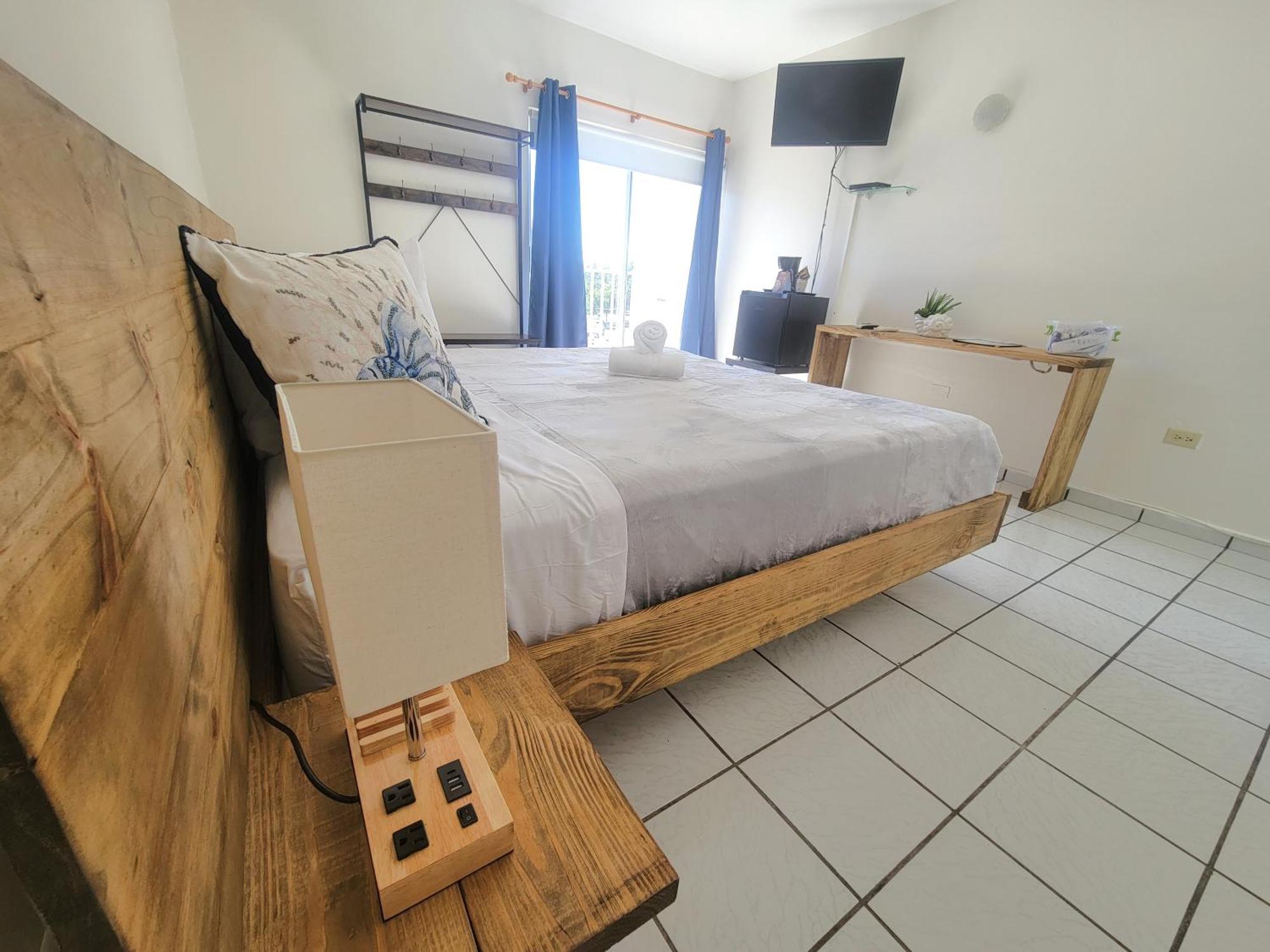 Nautilus By La Jamaca Hotels-Downtown La Parguera Lajas Ngoại thất bức ảnh