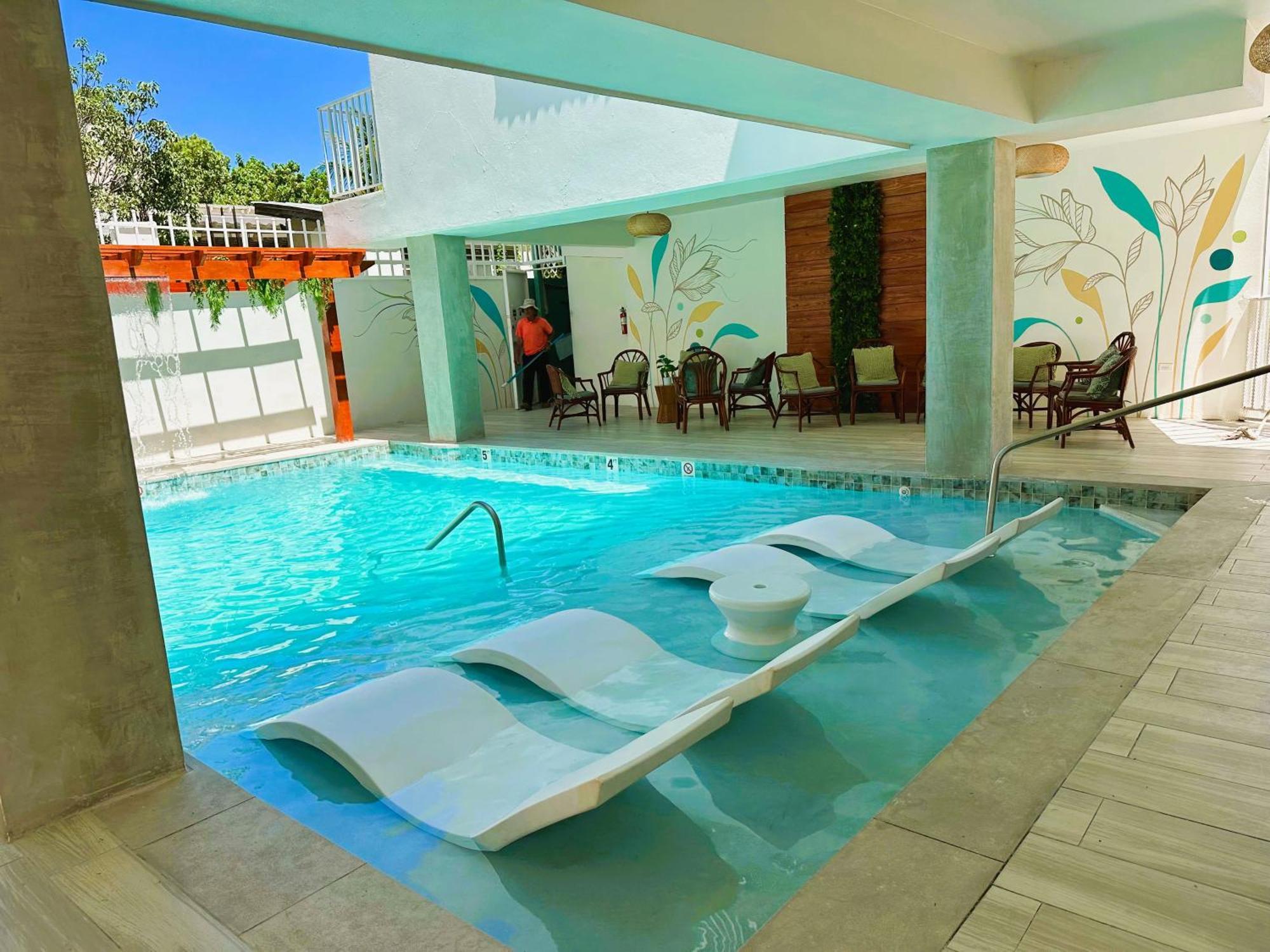 Nautilus By La Jamaca Hotels-Downtown La Parguera Lajas Ngoại thất bức ảnh