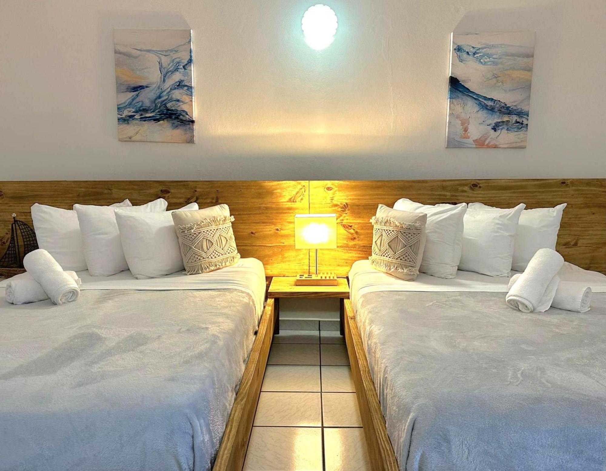Nautilus By La Jamaca Hotels-Downtown La Parguera Lajas Ngoại thất bức ảnh